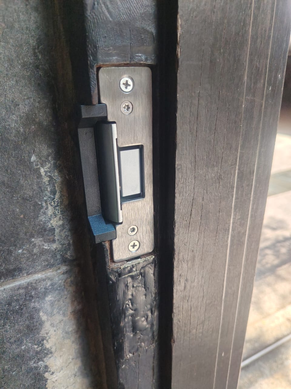 Electric Strike Lock Setup